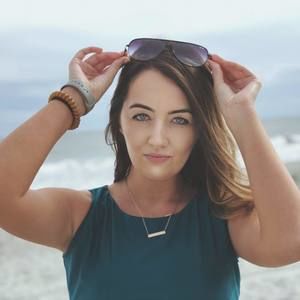 Meet your Posher, Kelli